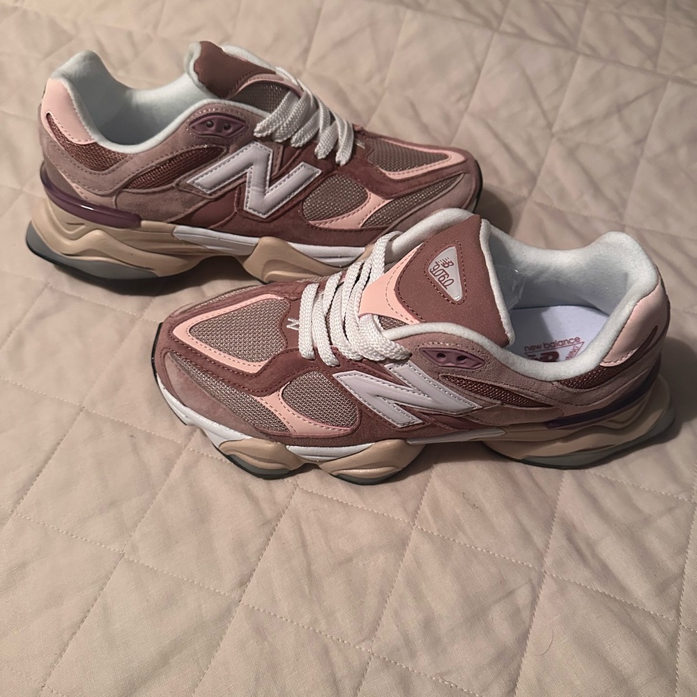 New Balance 9060 Unisex